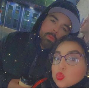 Meet your Posher, Carlos